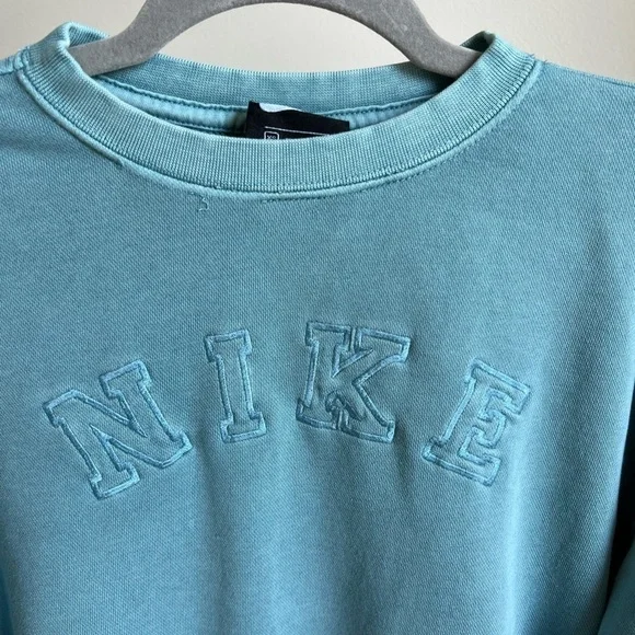 Nike Top in XS - Picture 3 of 7